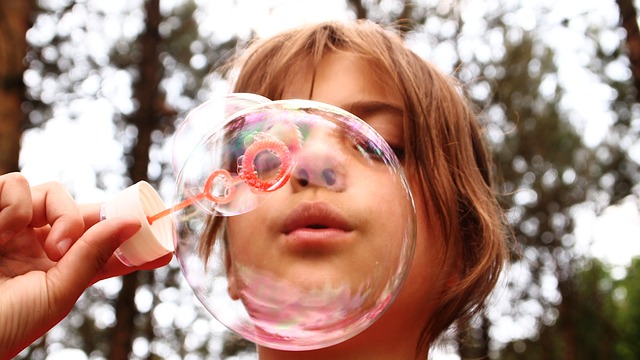 blow-bubbles-668950_640