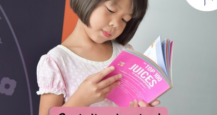 Catchy freebie template girl reading